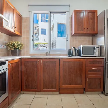 Διαμέρισμα Eden Heights E302