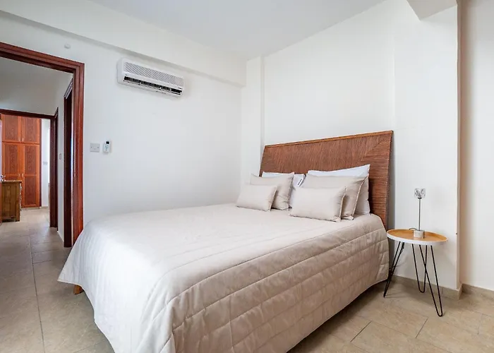 דירה Eden Heights E302 Klorakas