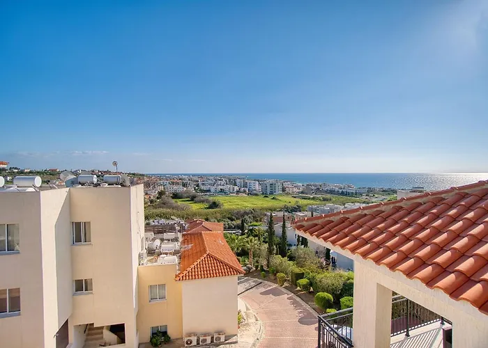 Eden Heights E302 דירה Klorakas